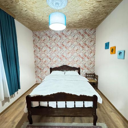 Odo'S Guest House 마트빌 외부 사진