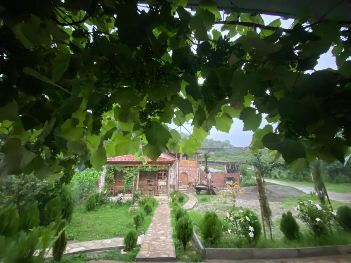 Odo'S Guest House 마트빌 외부 사진